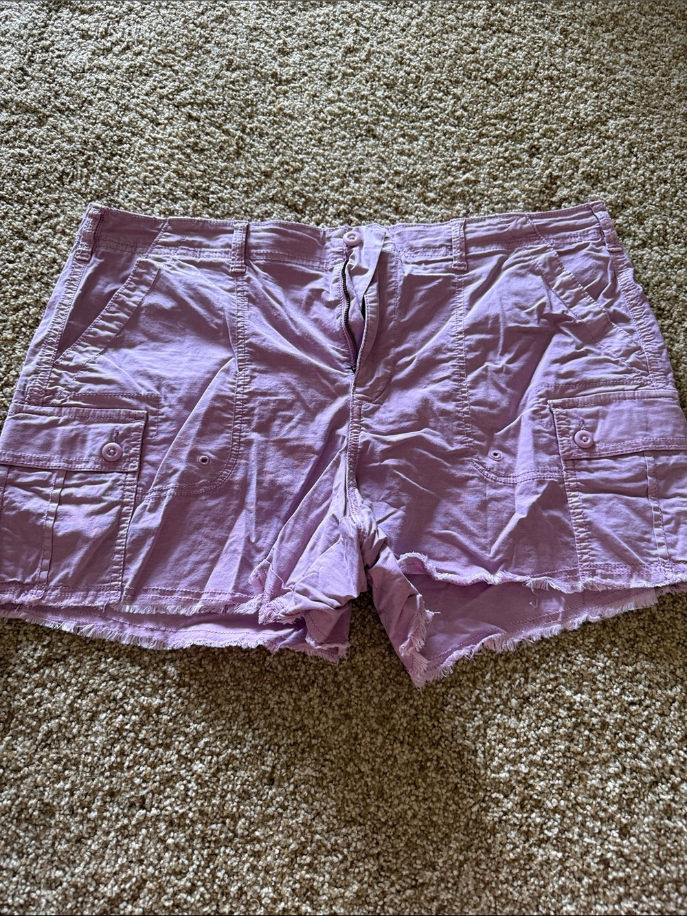 American eagle Lilac Women's Cargo Shorts with cutoff style hem